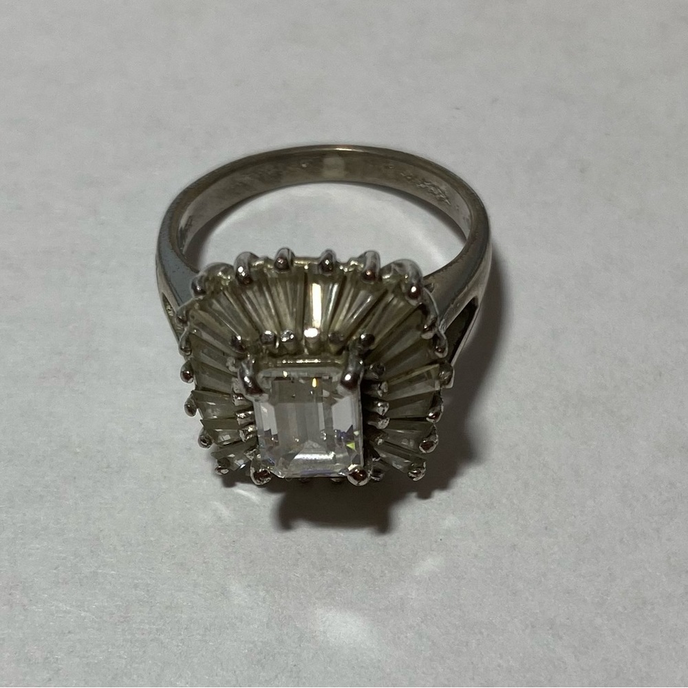 Vintage Silver Rhinestone Ring Size 6.5